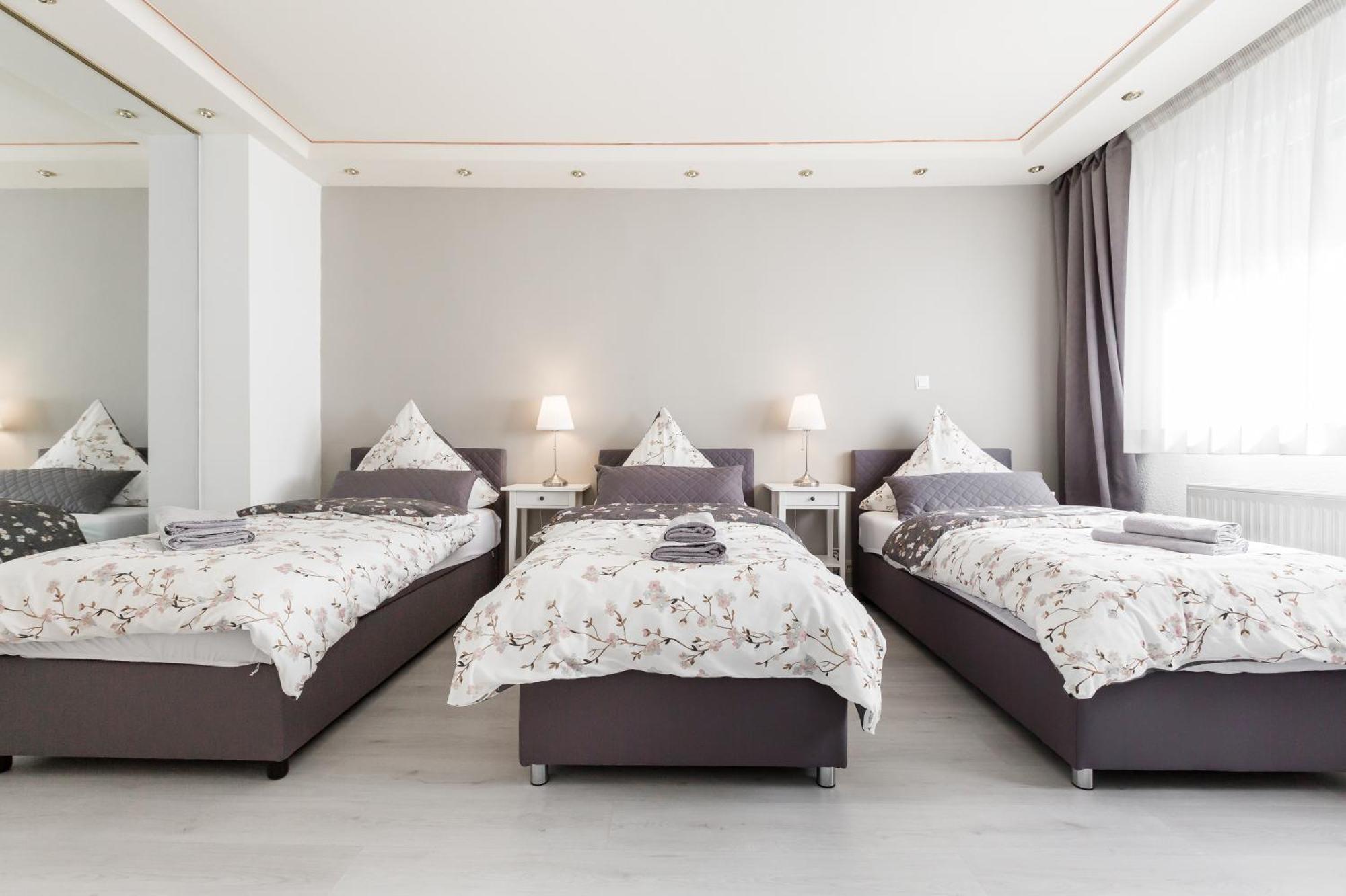 Apart2stay Apartment *